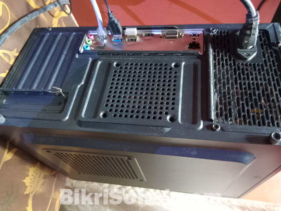 Desktop computer